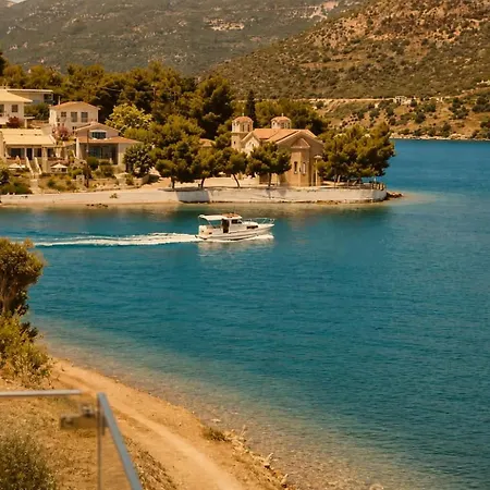 Aqua Τριζόνια